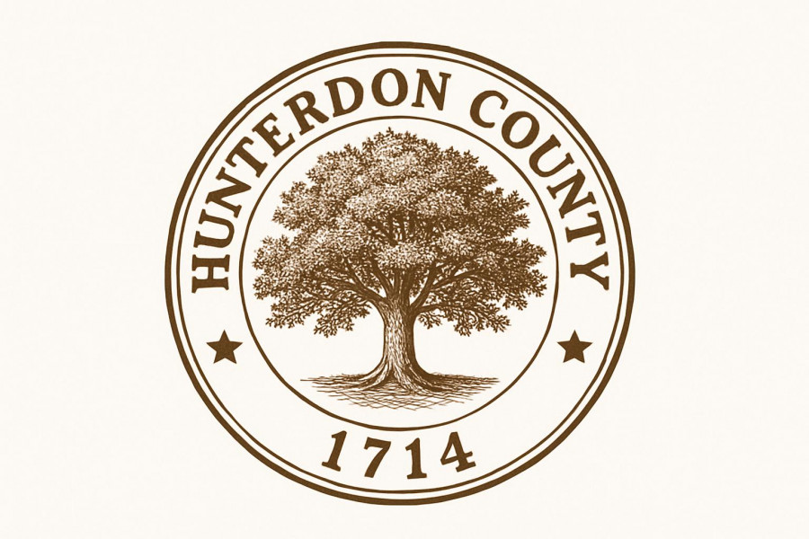 Hunterdon County seal emblem for Recreational Grant Program.