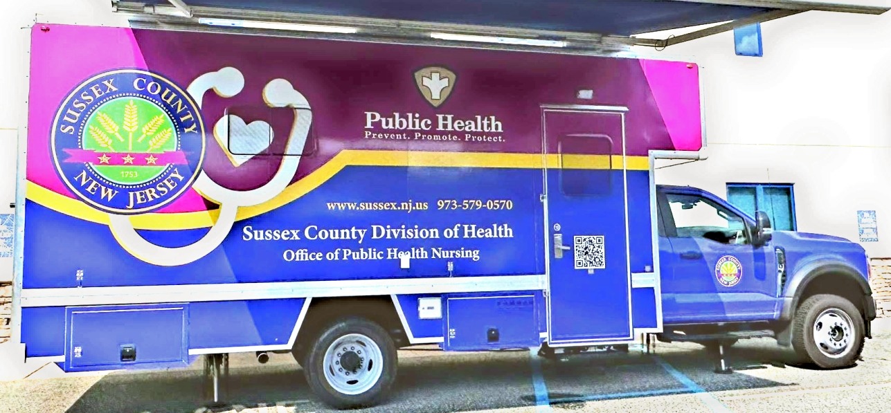 Sussex County commissioners invest in mobile health clinic ribbon-cutting event