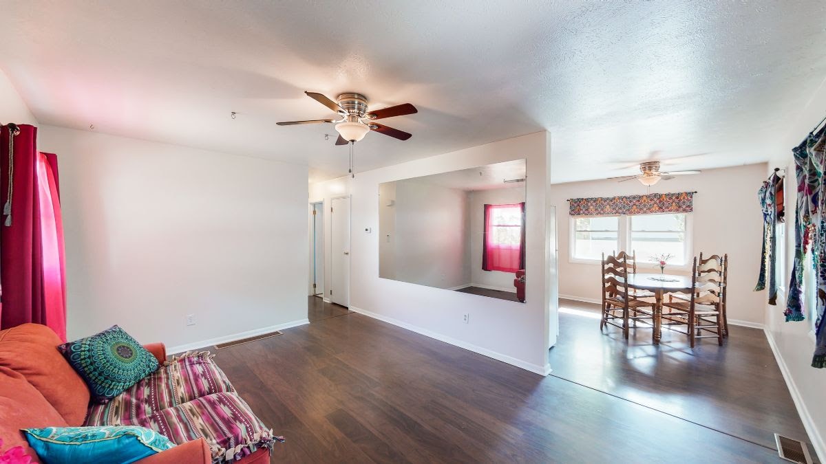 New Earth AVL Realty