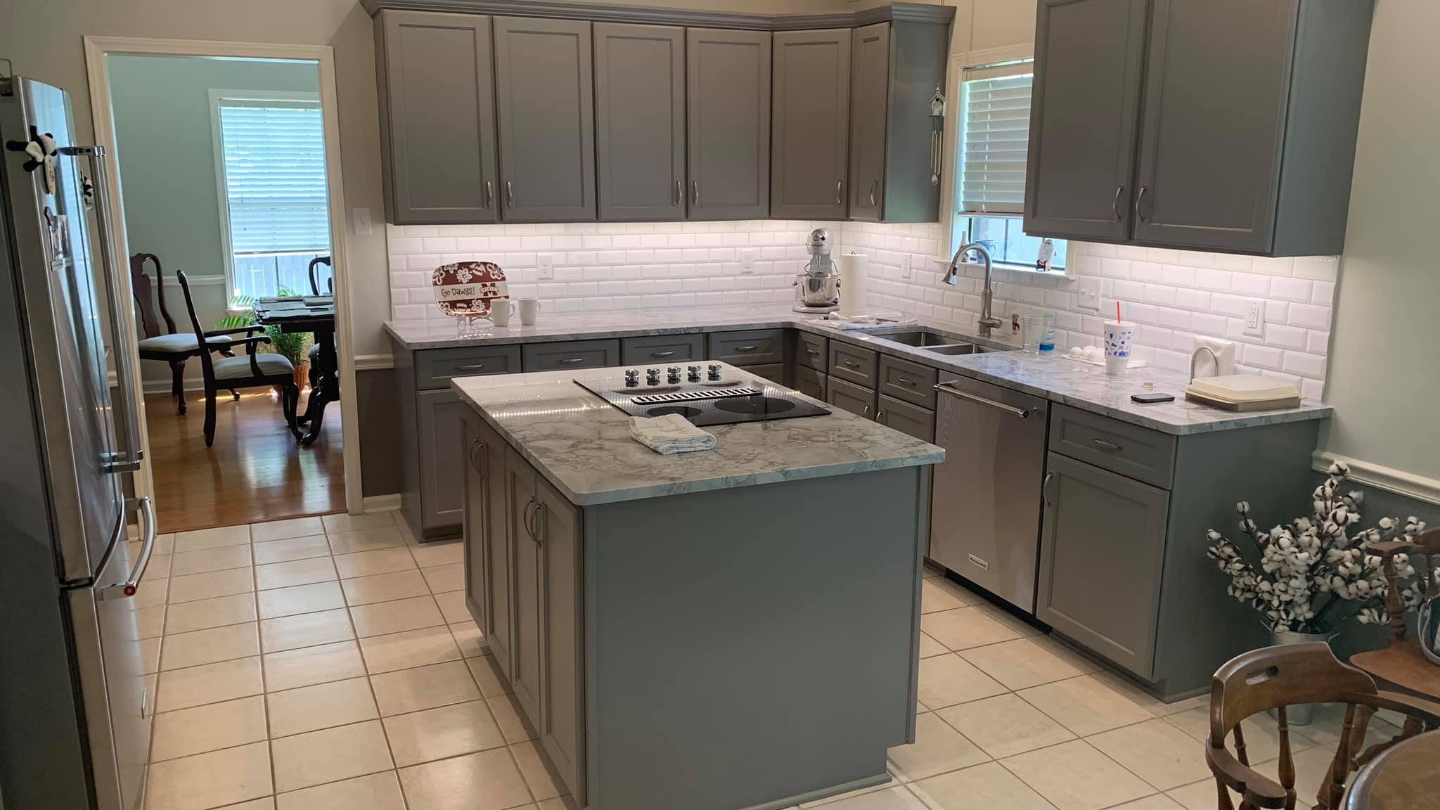 Oak Kitchen Cabinets With An Island