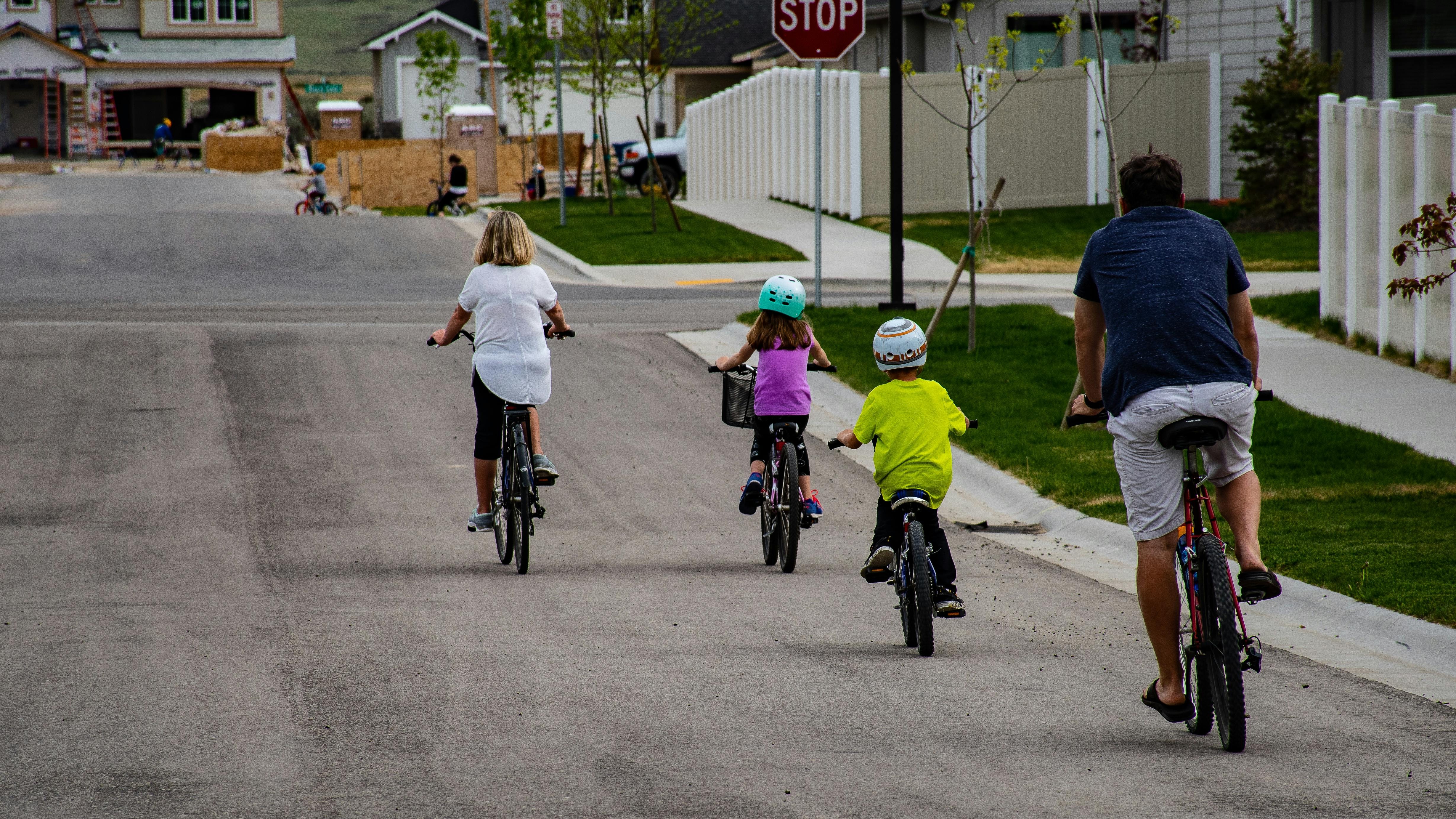 family cycling in Northwest arkansas