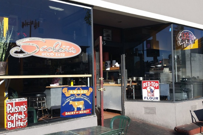 American bistro Restaurant in Alameda California