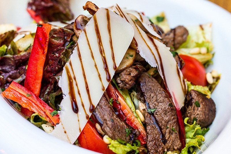 R+D Kitchen Restaurant in Oakville California