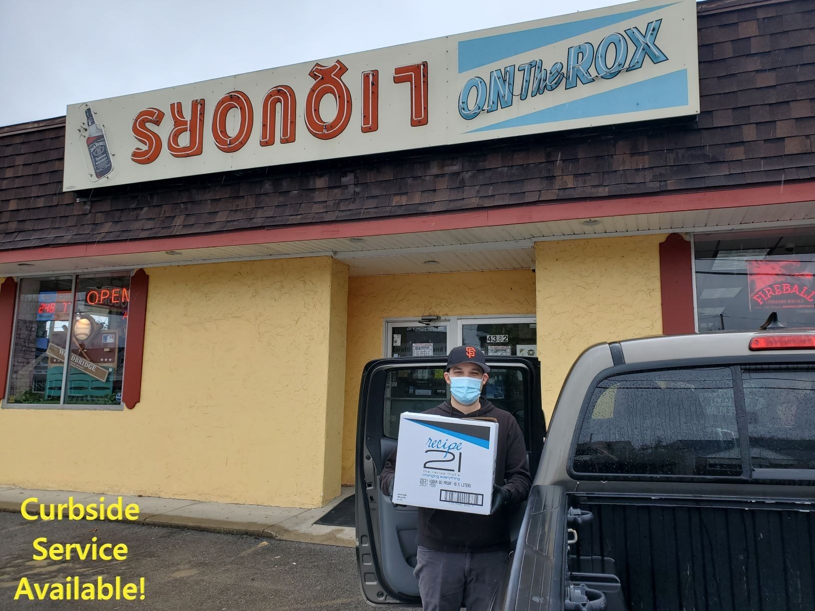 On The Rox Liquors Curbside Service in Amherst New York