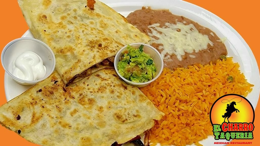 steak quesadilla fajita in niagara falls mexican restaurant