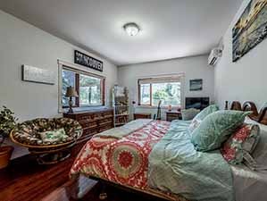 1st kids bedroom riverfront property
