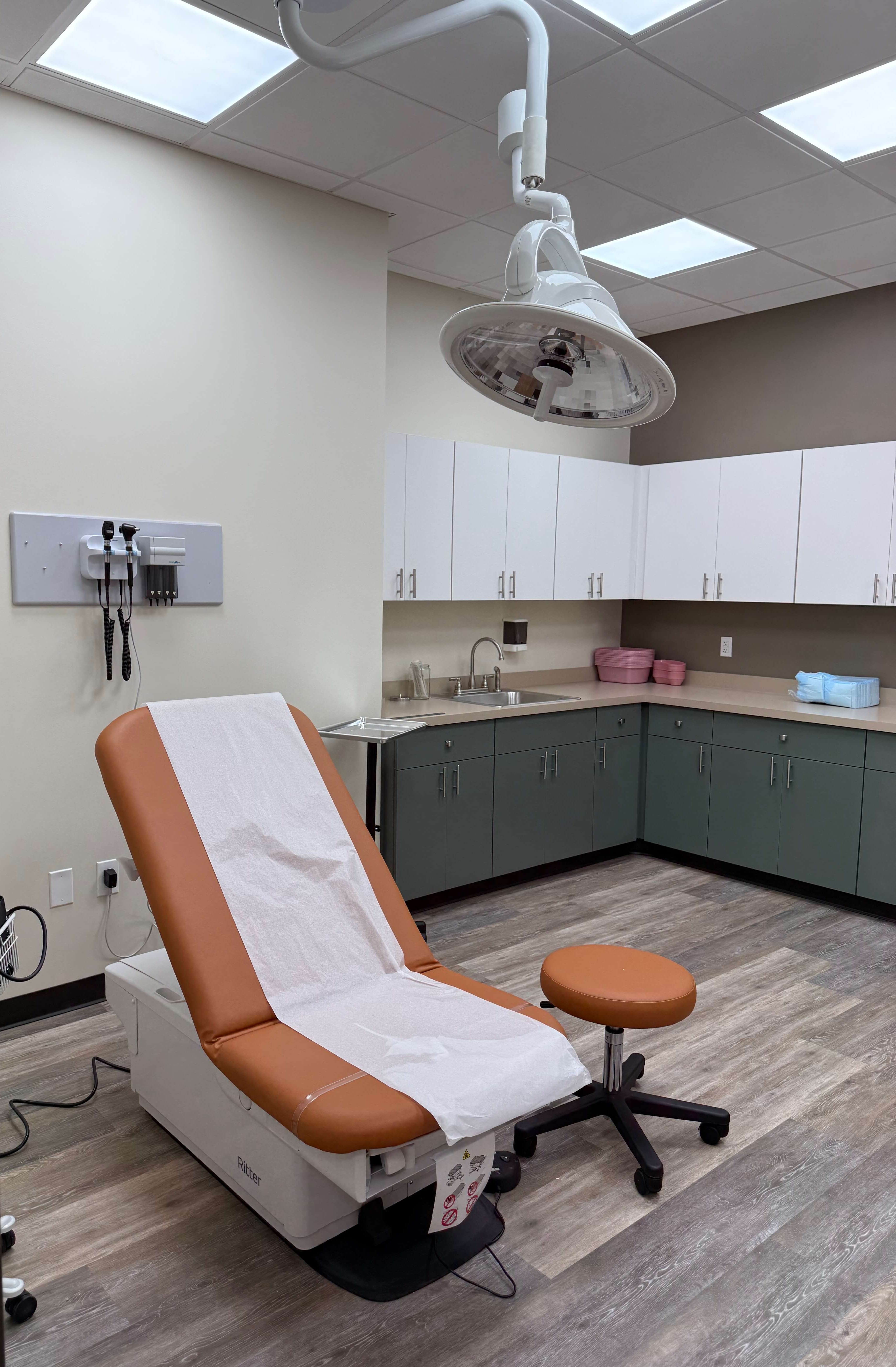 Patient Room at Medical Care 1 Farmington