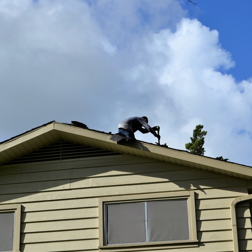 up on the roof, Roofing Contractor in Macomb County
