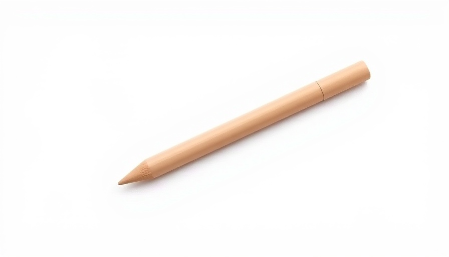 Elegant nude lip liner pencil for summer lip combos.