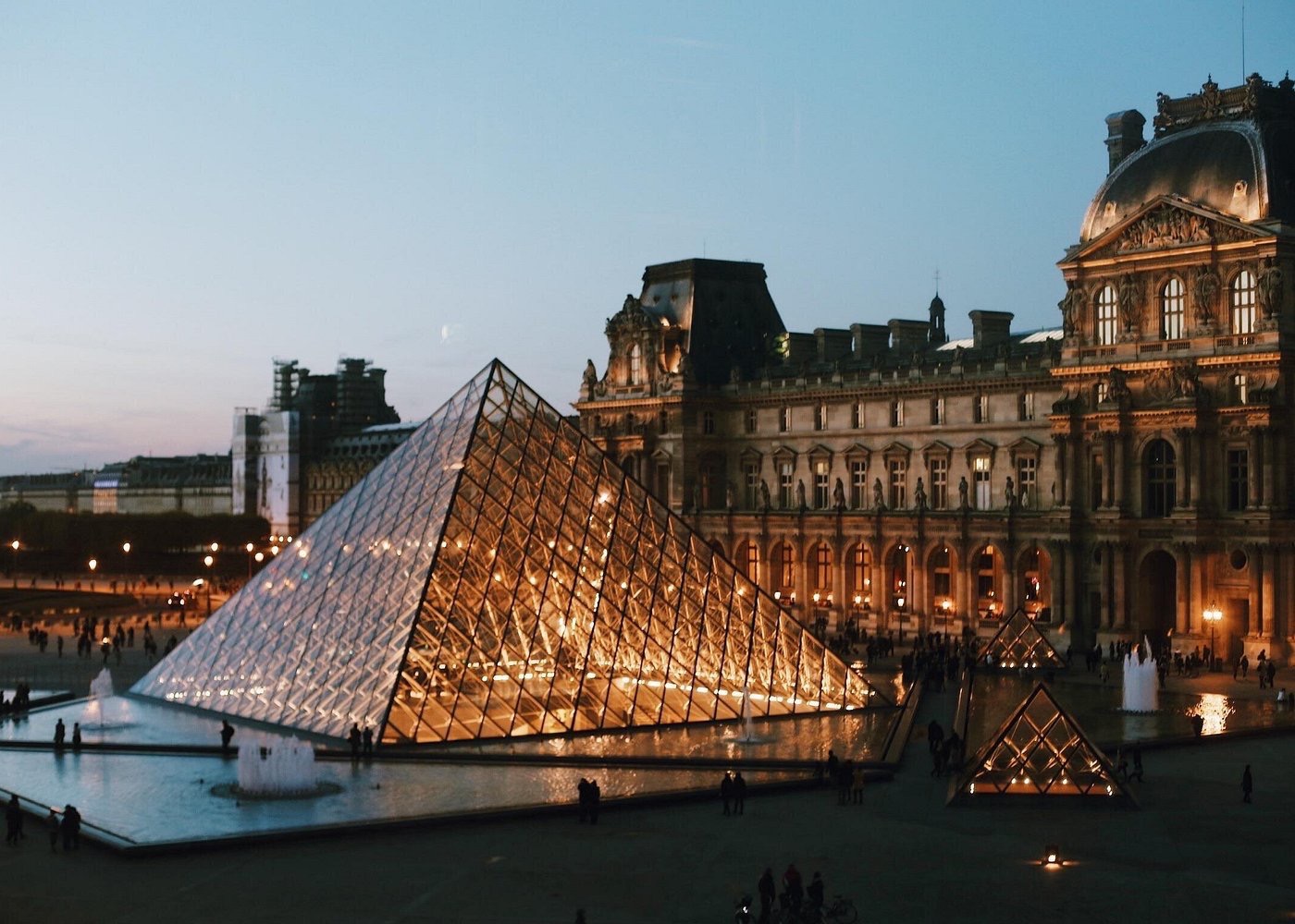 famous paris landmarks