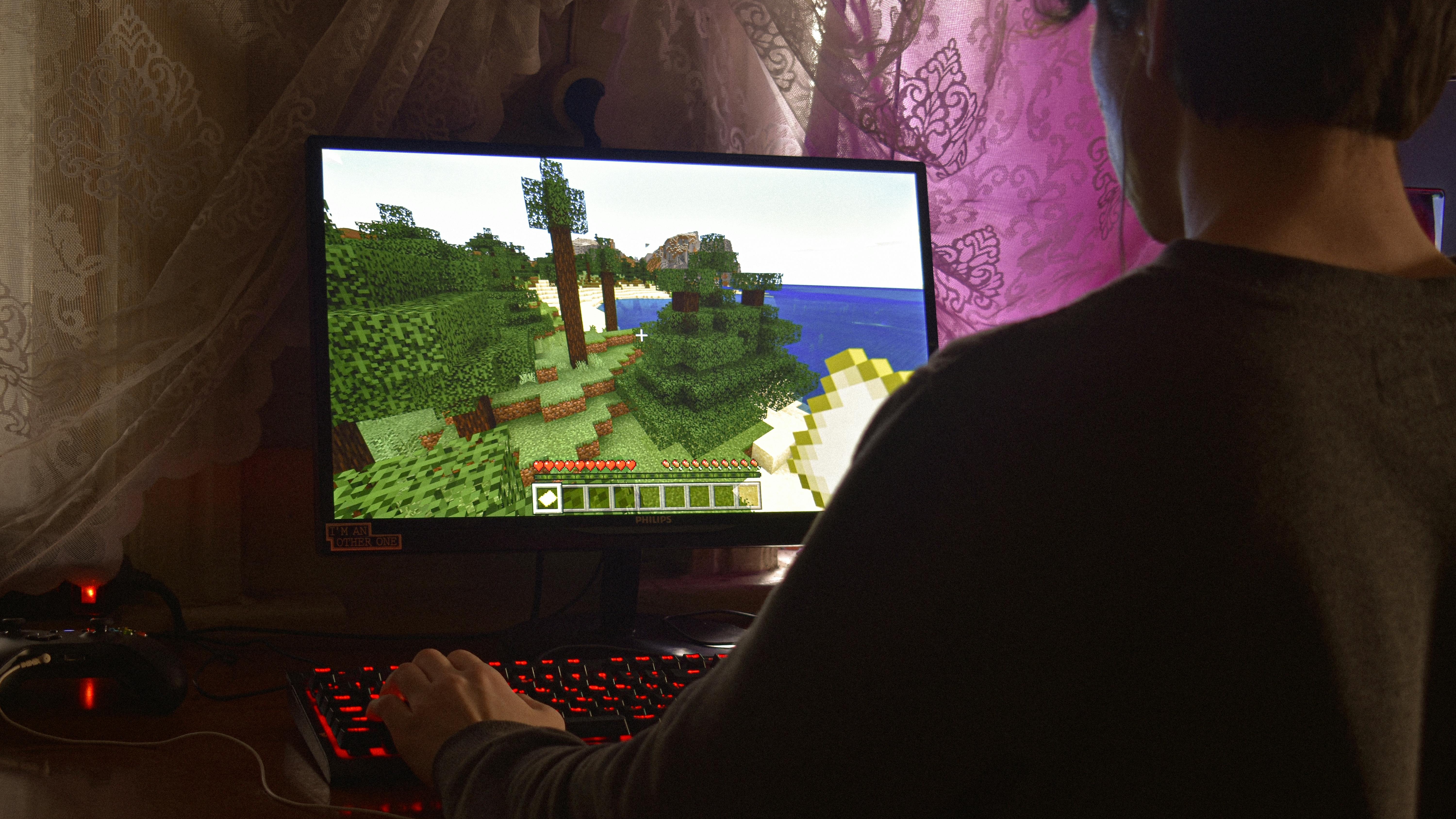 Futuristic gaming setup showing lag detection message.
