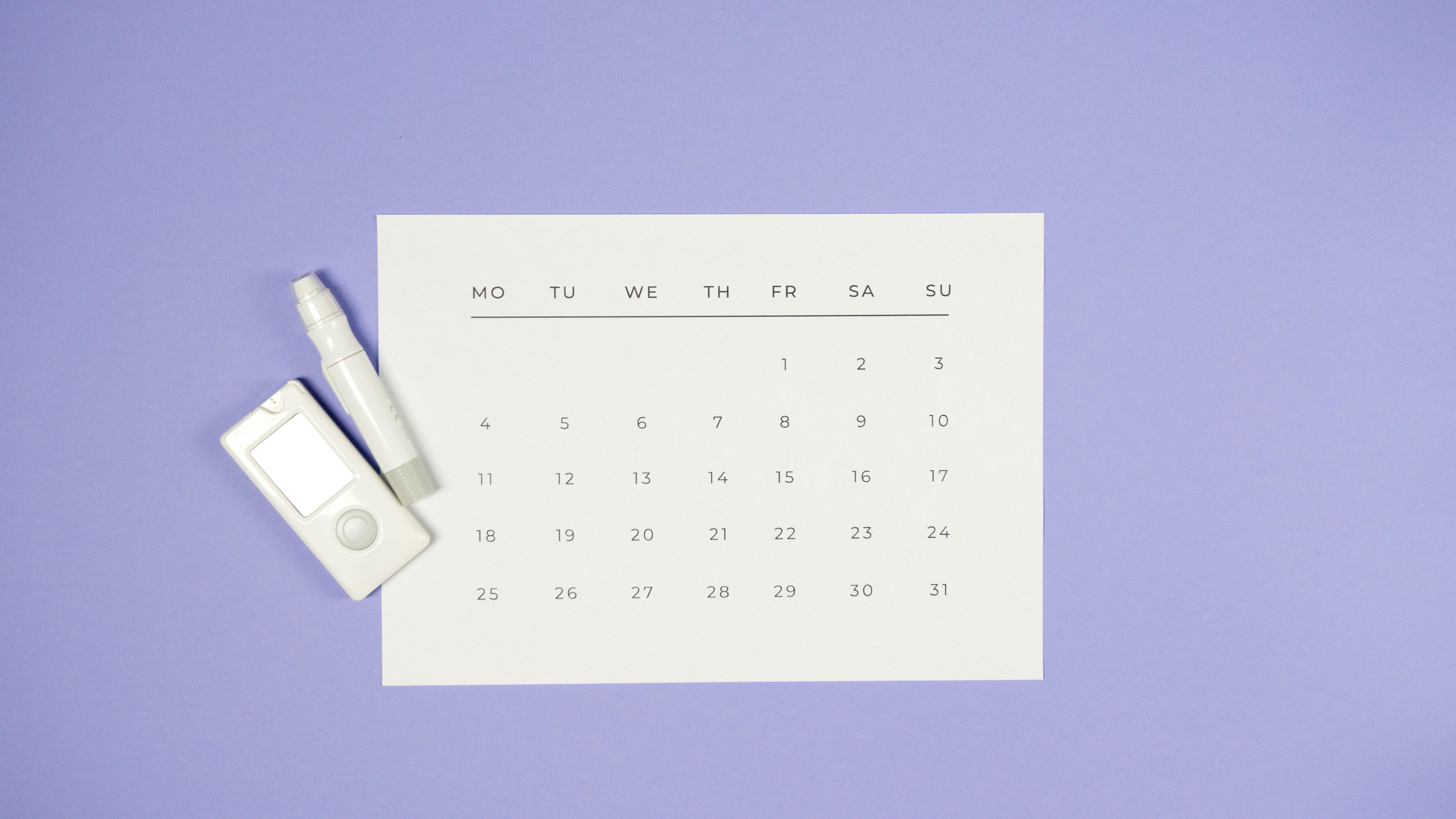 Digital calendar with multiple events and color codes, how to create multiple Google calendars.