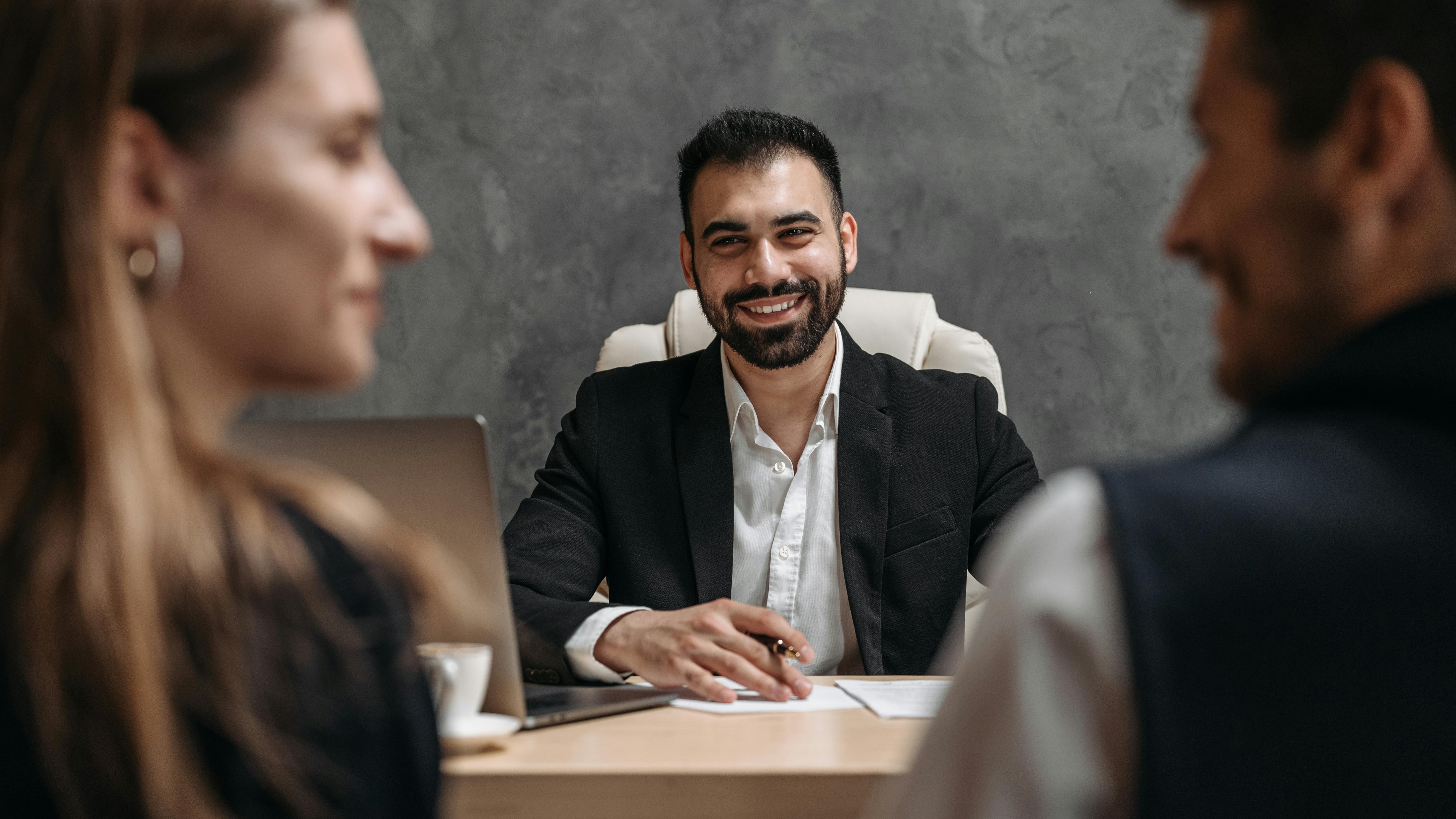 AI-powered leadership: Professionals analyzing digital data