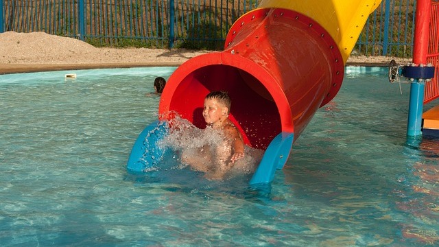 San Antonio outdoor activities, children playing in water and on a playground.