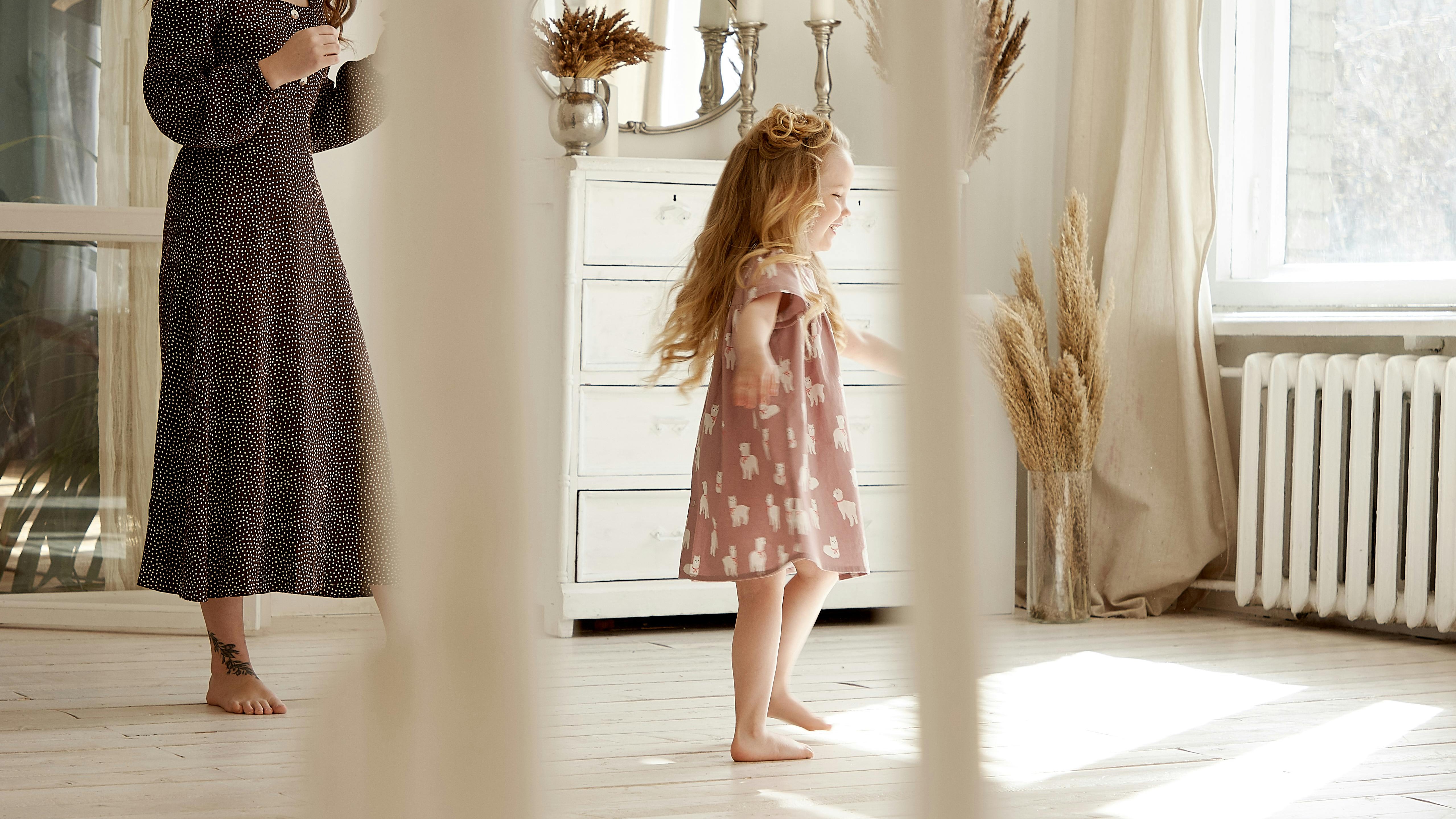 Collage of kitchen decor and family-friendly lifestyle trends in Omaha.