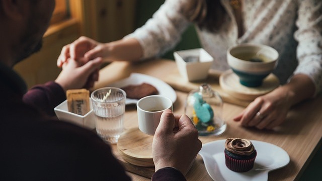 Gourmet dishes and cocktails, romantic dining in San Antonio.