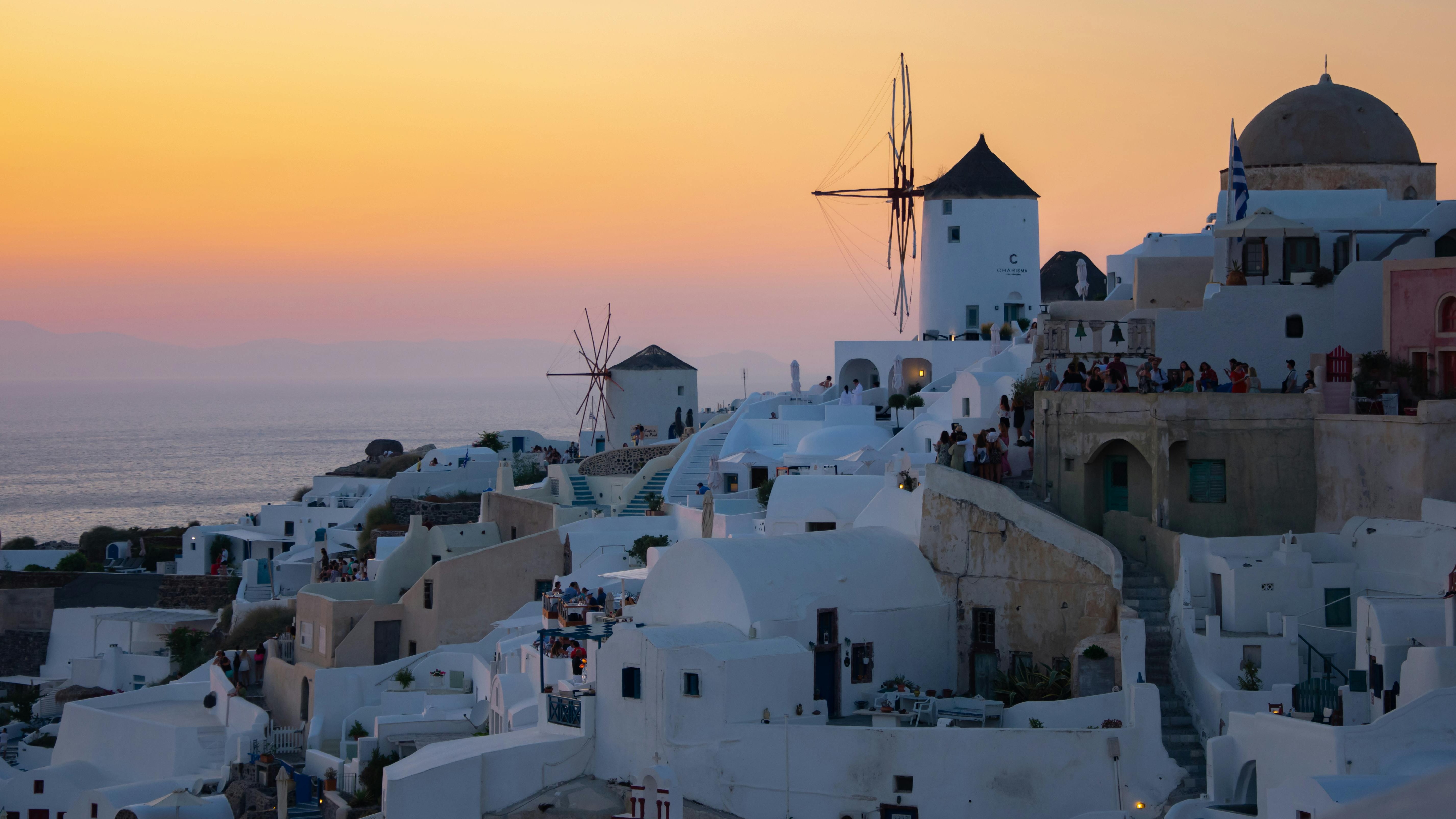 10 best hotels in santorini