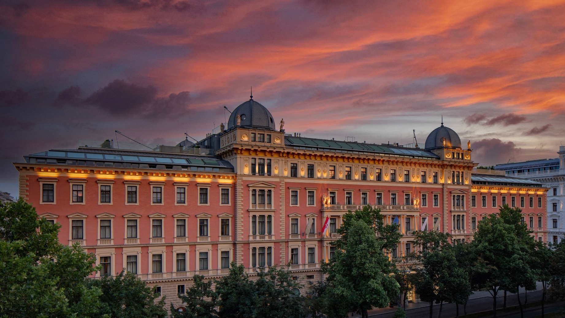 Luxury Anantara hotel in Vienna at sunset, elegant architecture.