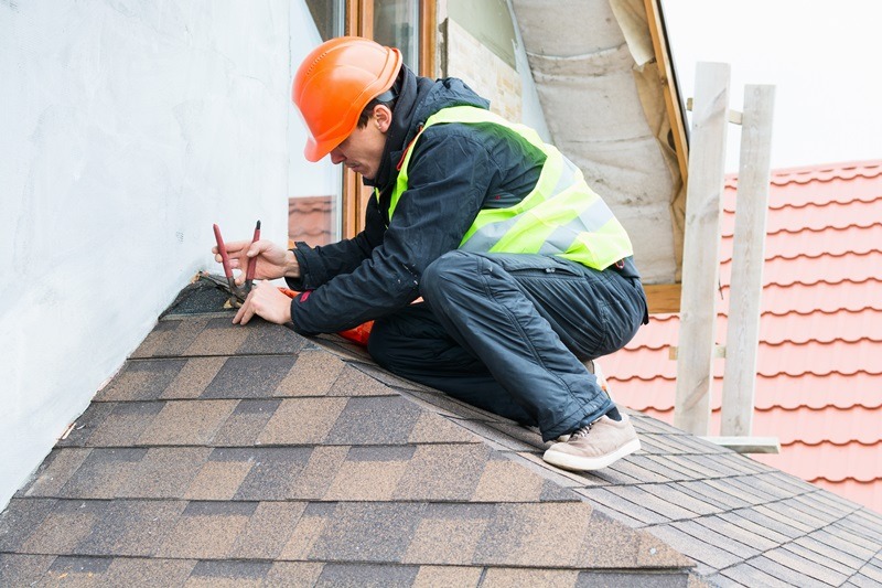 professional roofer aurora co