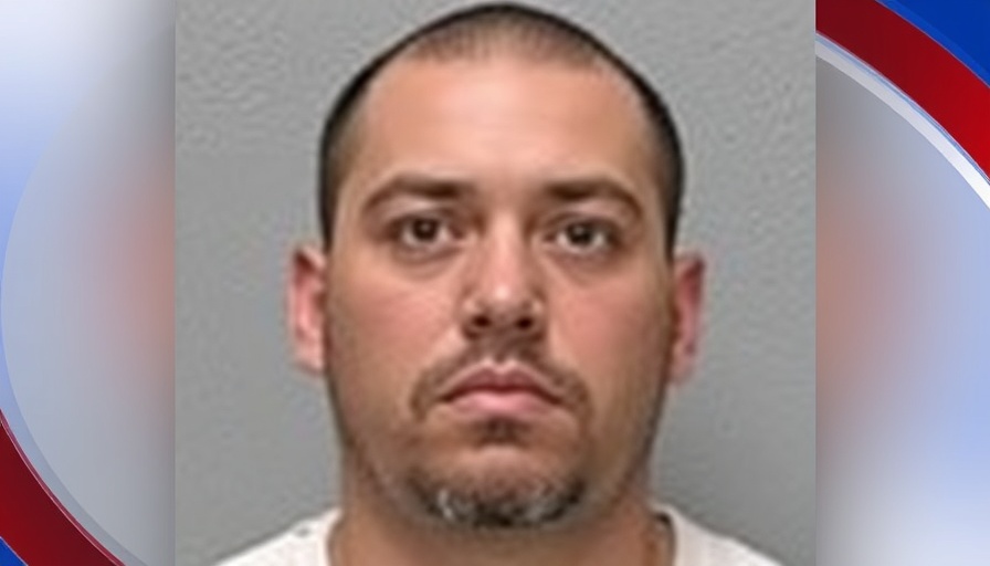 Police arrest man accused of groping, flashing women in San Diego