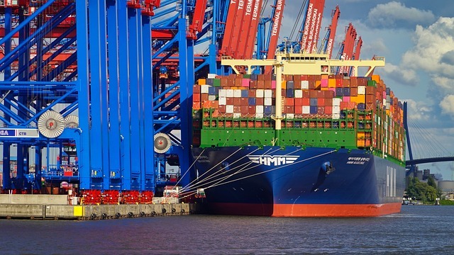 large container ships