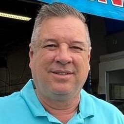 Luis Martin Leon _Owner