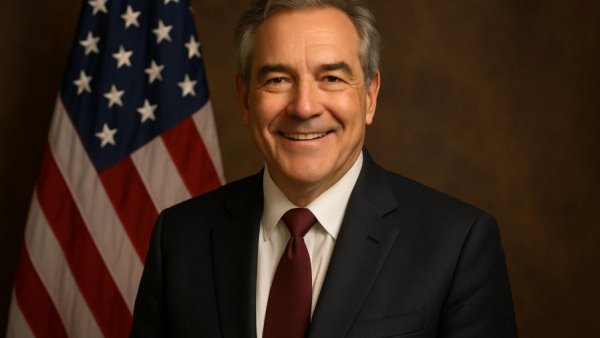 Rick Stern USDA New Jersey official portrait with U.S. flag.