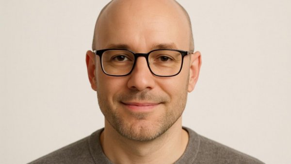 Rick Byrd retirement from Becton Dickinson headshot with glasses.