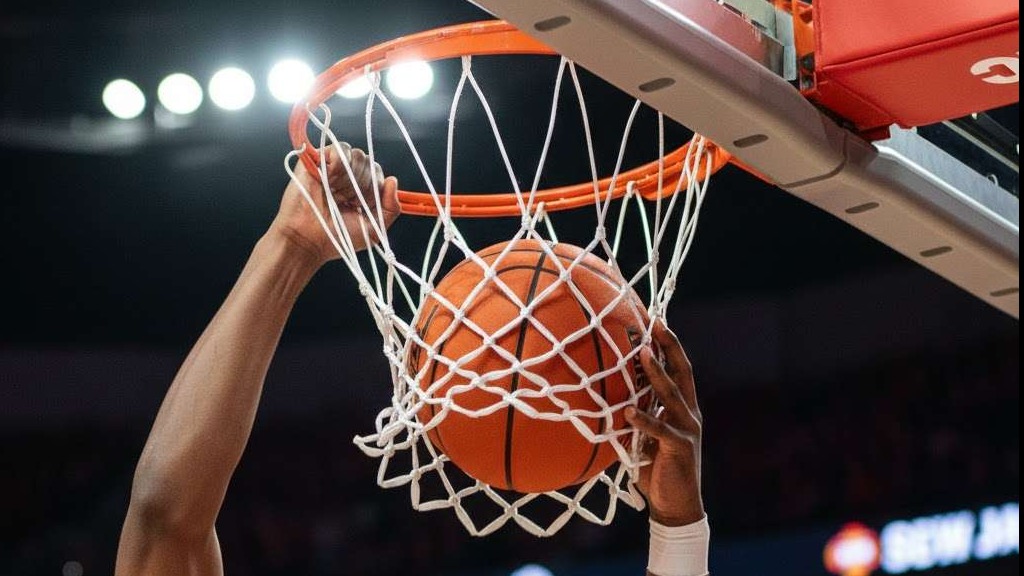 Arkansas Mens Basketball Monday night at Bud Walton Arena