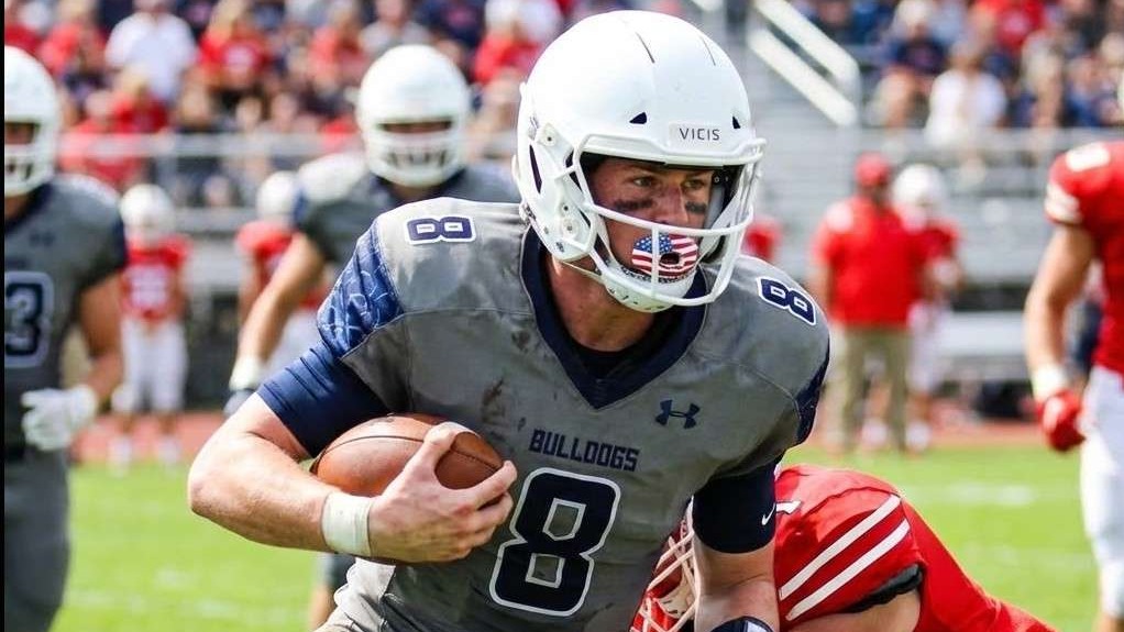 Kane Archer Arkansas Razorback Recruitment update with focused player.