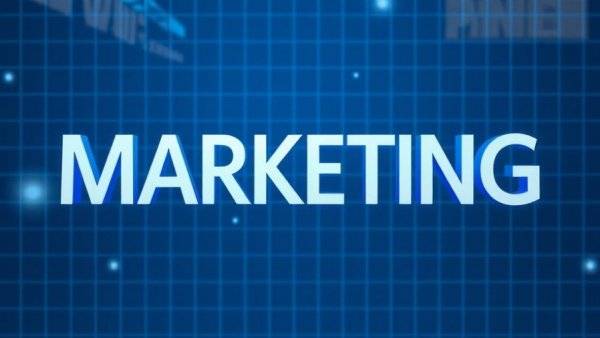 Text banner promoting HubSpot marketing software