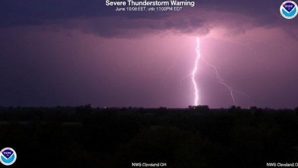 Severe Thunderstorm Warning issued June 10 at 10:06PM EDT until June 10 at 10:30PM EDT by NWS Cleveland OH