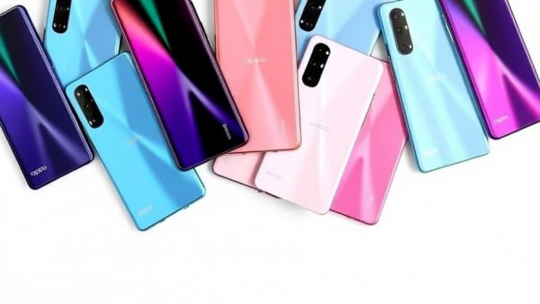 Oppo Find X9s Pro launch showing multiple smartphone colors.