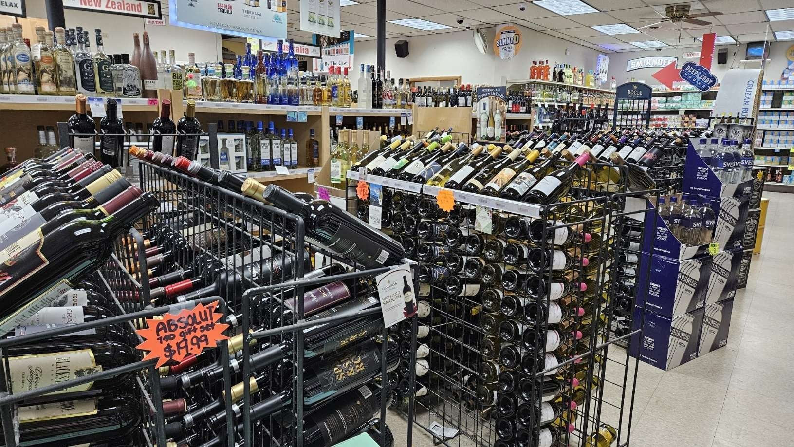 huge wine selection at on the rox liquors amherst new york