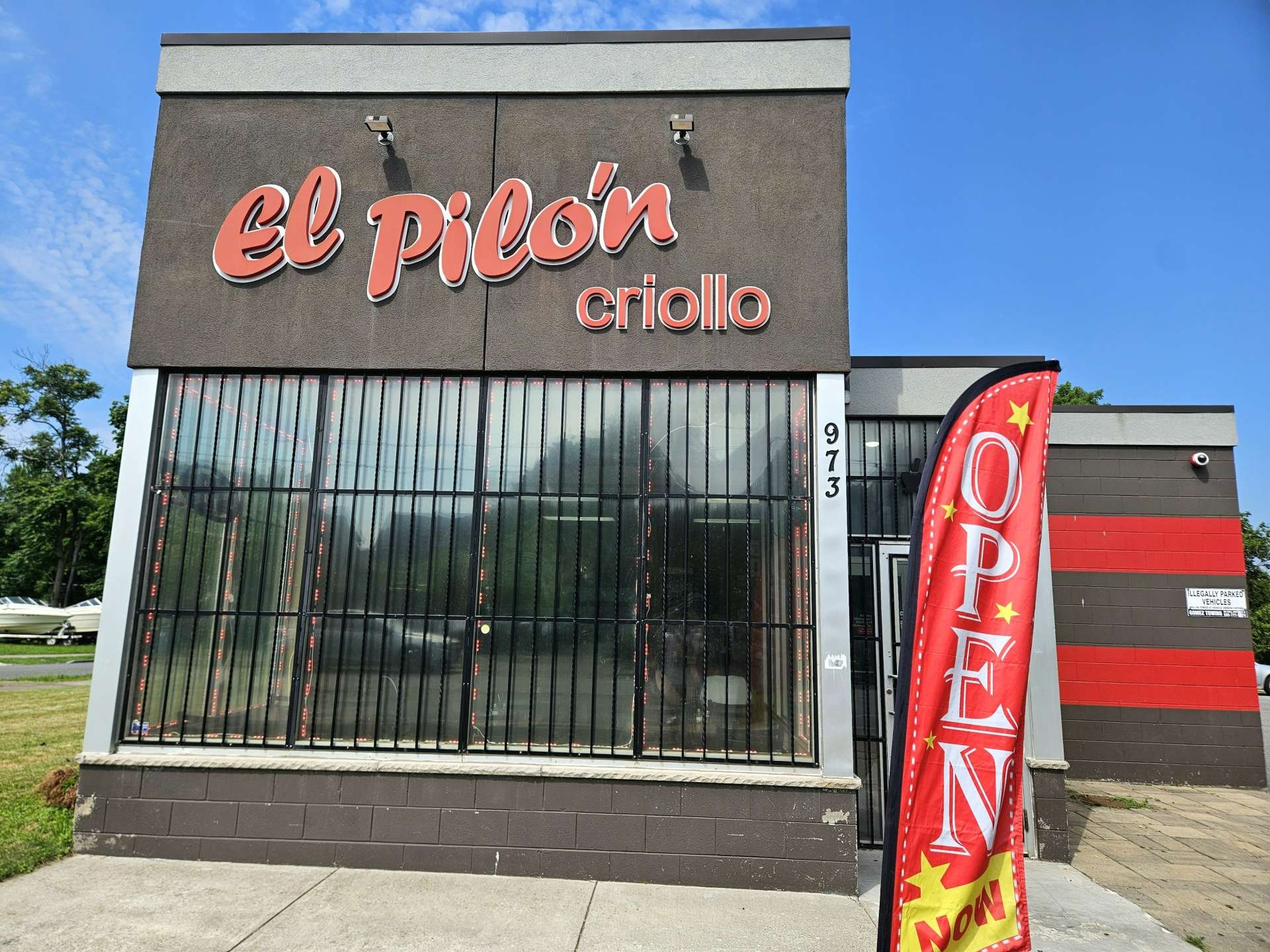 El Pilon Criollo storefront Rochester, NY