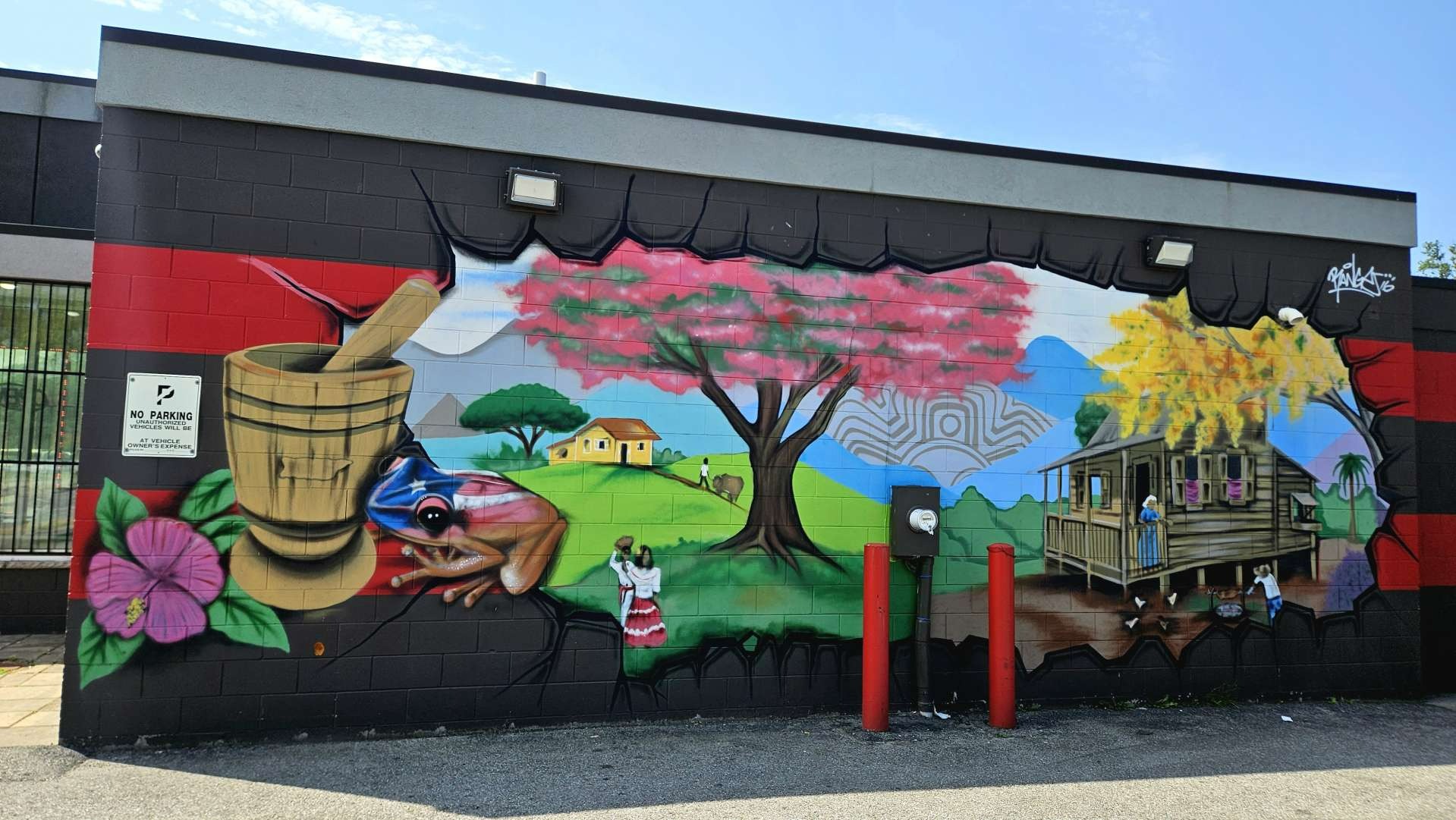 mural on building at El Pilon Criollo in Rochester, NY