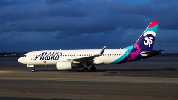The success of Alaska Airlines’ takeover of Hawaiian hinges on this crucial IT system