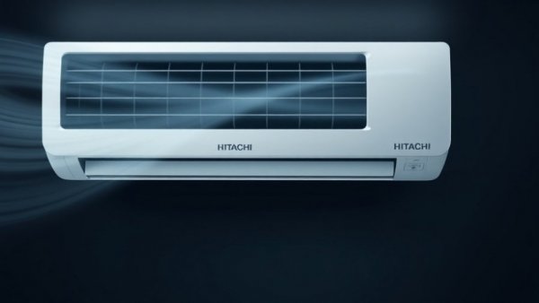 Hitachi air365 Max cooling air conditioner in action