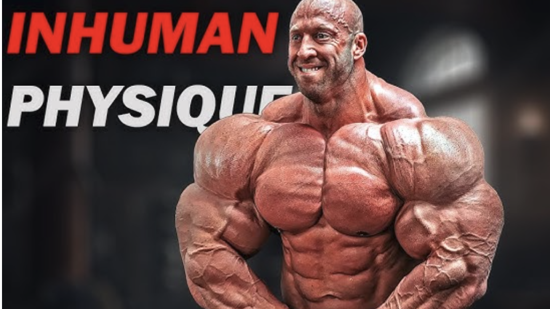 Muscular man performing back exercises for unilateral training and core stability.