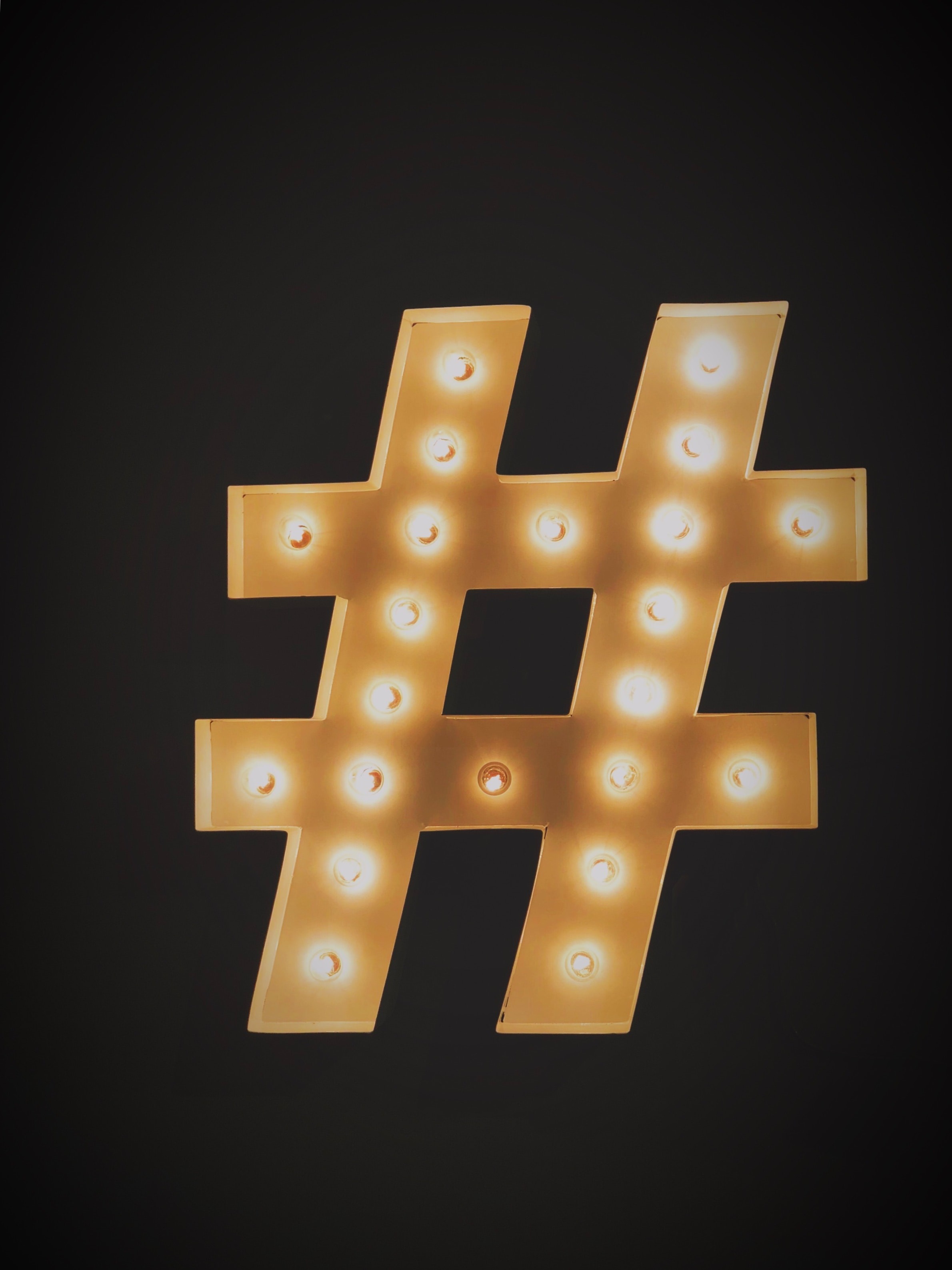using hashtags in marketing