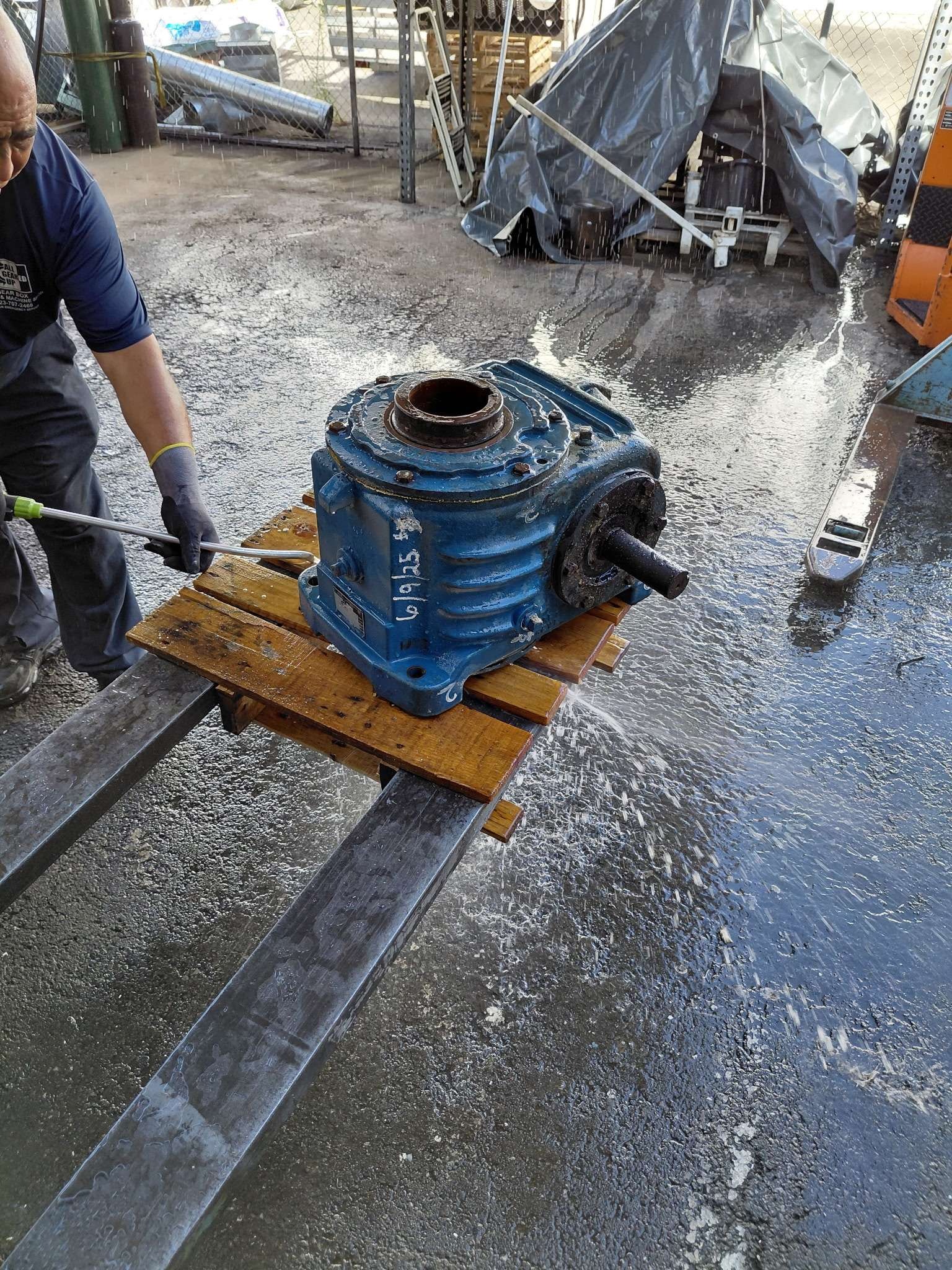 Emergency gearbox repair