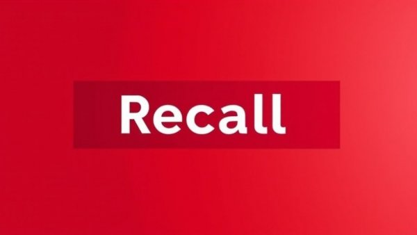 Recall banner on a red background for Elite Treats Chicken Chips recall.