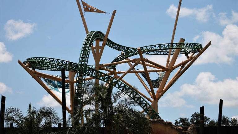 Kumba Roller Coaster Farewell ride excitement at amusement park