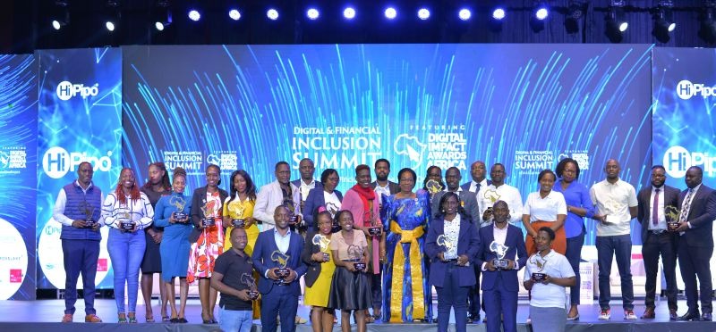 HiPipo Summit: Diverse professionals discussing digital and financial inclusion innovations