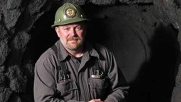 ‘Our Spirit Cannot Be Broken’: Mourning Heroic Coal Miner Who Saved His Crew Before Drowning in Mine Disaster