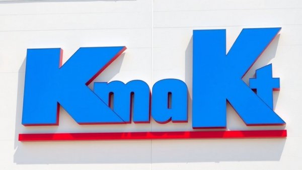 Colorful Big Kmart sign reflecting its bankruptcy history.