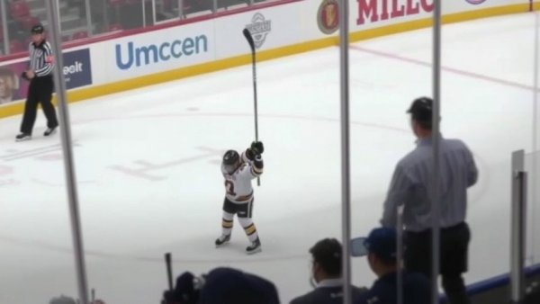 Jayden Perron's OT winner completes UM hockey comeback over MSU