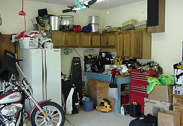 messy-cluttered-disorganized-garage-space