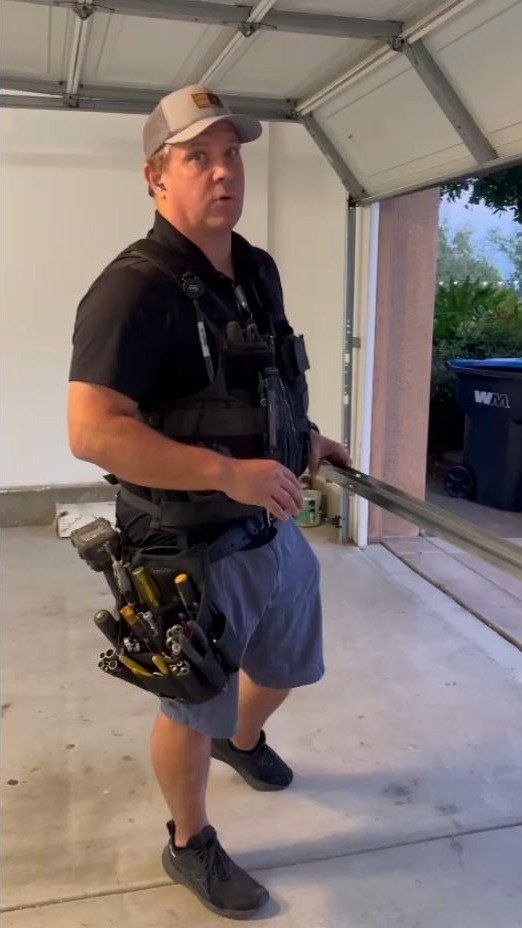 Professional-Garage-Door-Installer