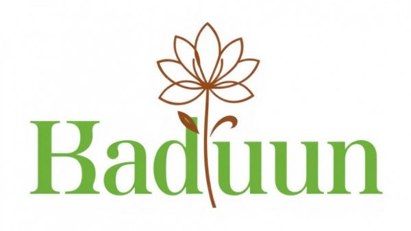 Savvy Gardening logo with flower illustration.